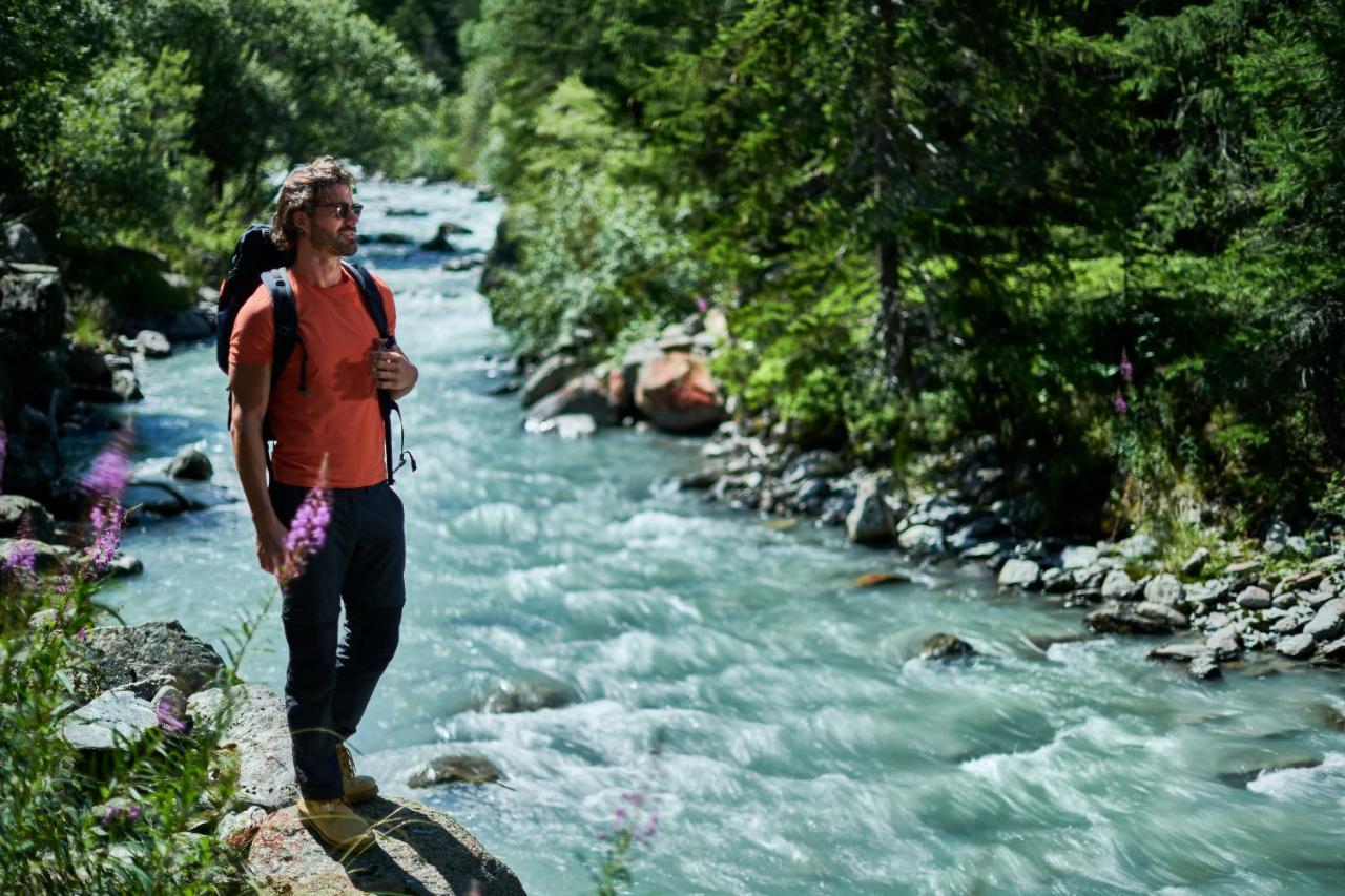 Le Massif Hotel & Lodge Courmayeur The Leading Hotels Of The World מראה חיצוני תמונה