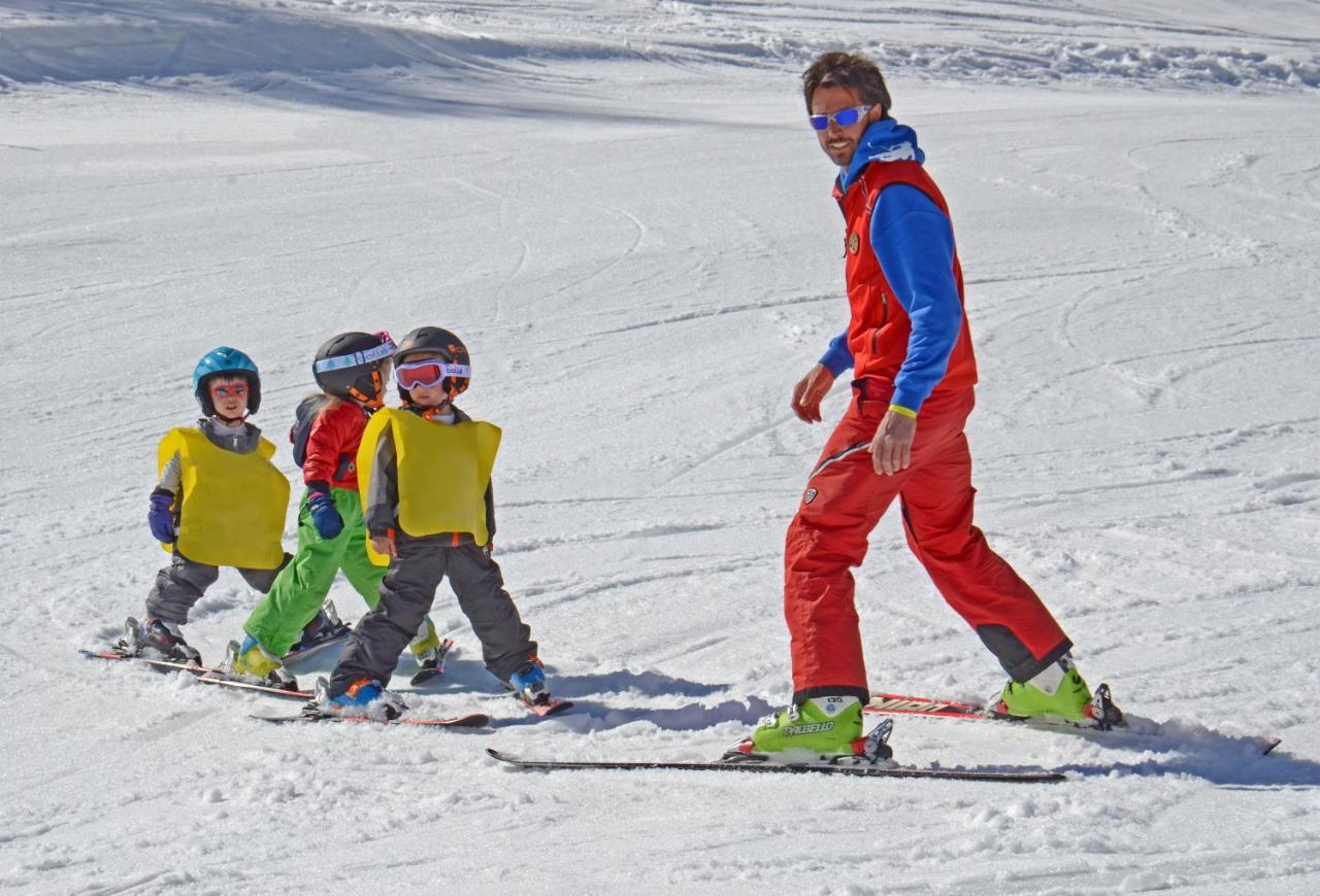 Le Massif Hotel & Lodge Courmayeur The Leading Hotels Of The World מראה חיצוני תמונה