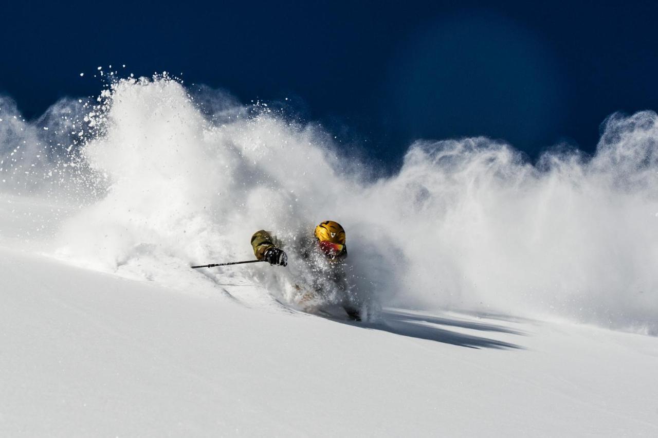Le Massif Hotel & Lodge Courmayeur The Leading Hotels Of The World מראה חיצוני תמונה