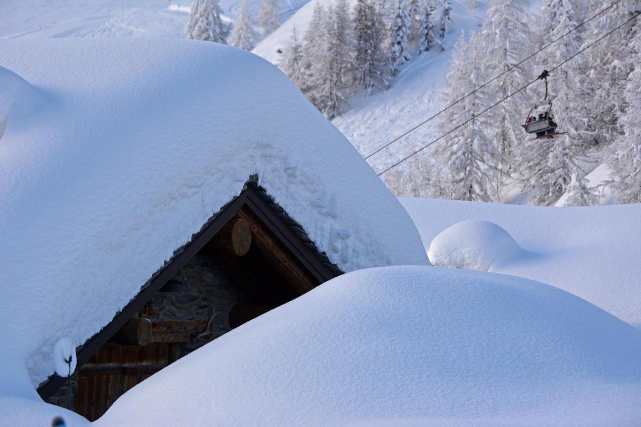 Le Massif Hotel & Lodge Courmayeur The Leading Hotels Of The World מראה חיצוני תמונה