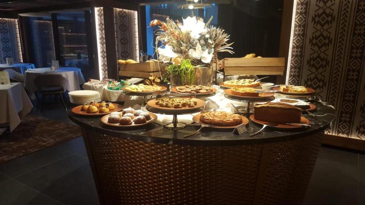 Le Massif Hotel & Lodge Courmayeur The Leading Hotels Of The World מראה חיצוני תמונה
