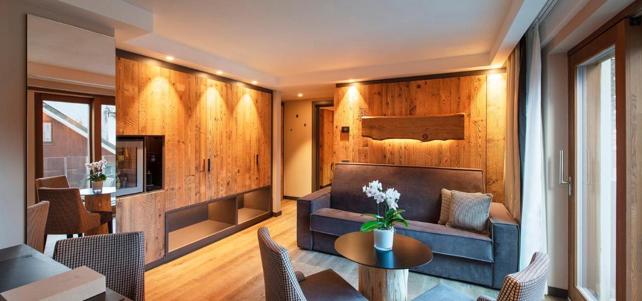 Le Massif Hotel & Lodge Courmayeur The Leading Hotels Of The World מראה חיצוני תמונה