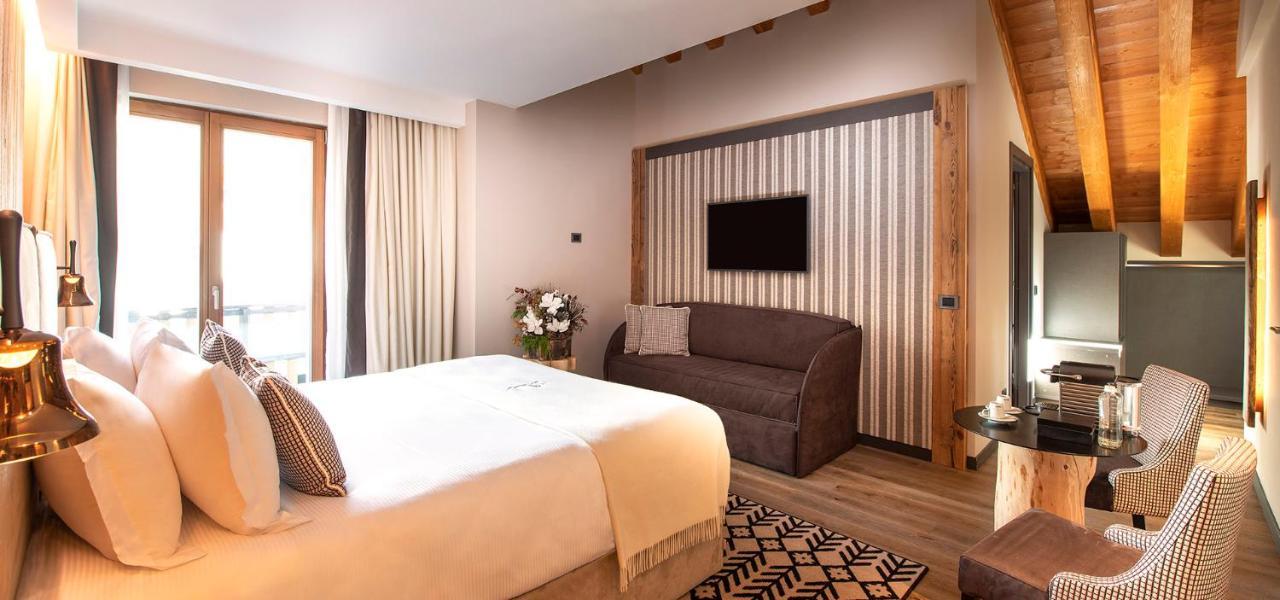 Le Massif Hotel & Lodge Courmayeur The Leading Hotels Of The World מראה חיצוני תמונה